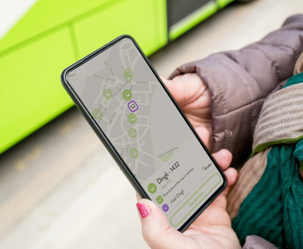Woman using Tallinja App