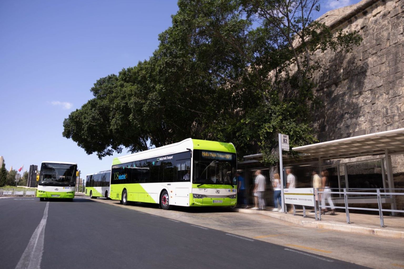 bus stopping at valletta bus stop